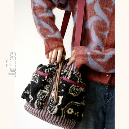 ドローストリング付きボアショルダーバッグ　Z00606