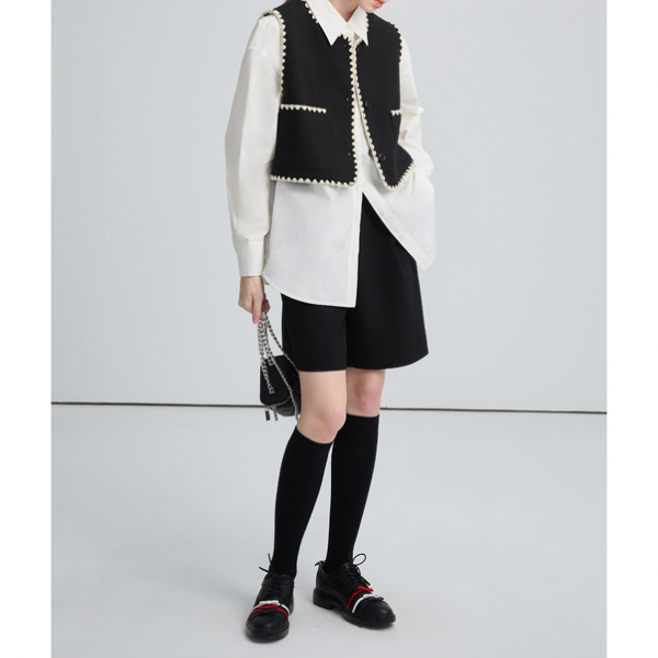 刺繍トリミングのショートベスト X-295