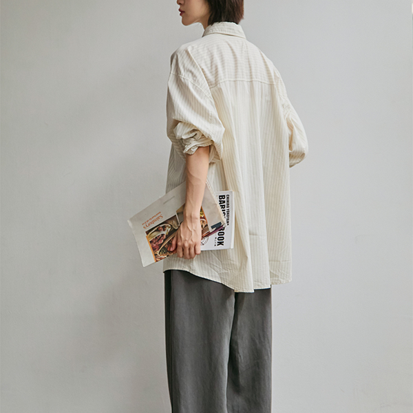 ストライプ柄オーバーサイズ2wayシャツ　《Z00811》