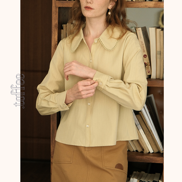 【2color】レースディテール丸襟ブラウス　《Z00747》