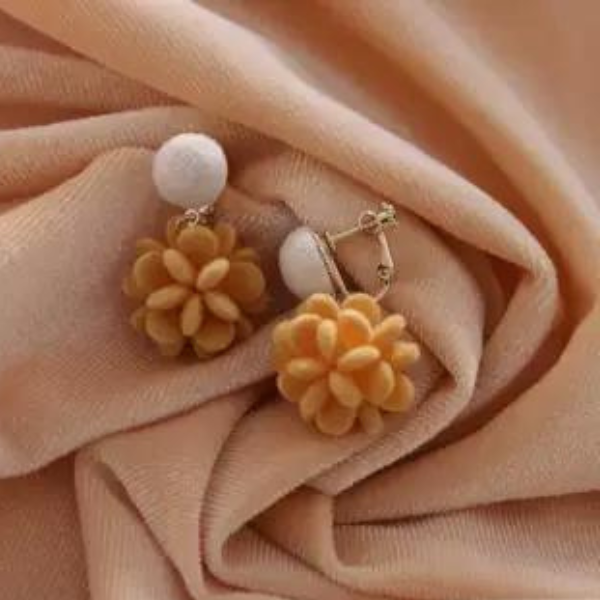 【３color】フラワーパターンピアス AU-280