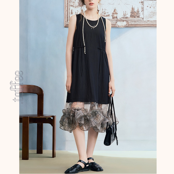 幻想チュールのノースリーブブラックワンピース《Z01061》