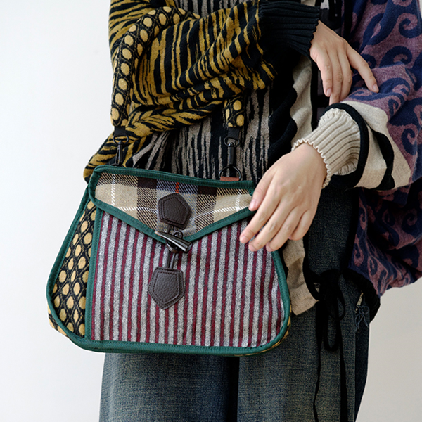 ストライプ切り替えドットショルダーバッグ   Z00488