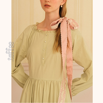 ギャザー入りAラインロングワンピース　《Z00752》