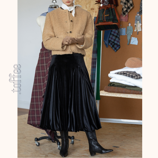 ミモレ丈プリーツアンブレラスカート　《Z00646》