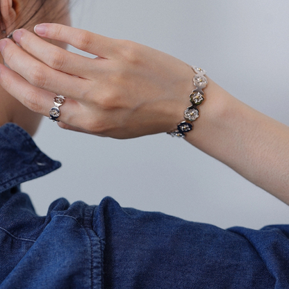 ミニフラワーデザインスリムリング　AU-147