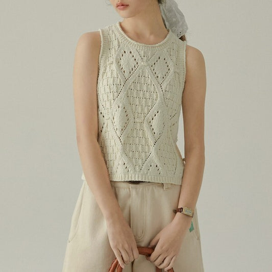 透かし編みノースリーブニットトップ Z00384