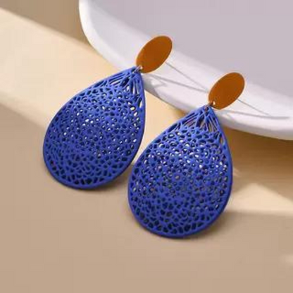 【３color】ウォーターマークカットアウトピアス AU-278