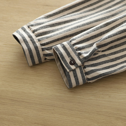 【4color】胸ポケット付きストライプ柄ボタンダウンシャツ　《Z00727》