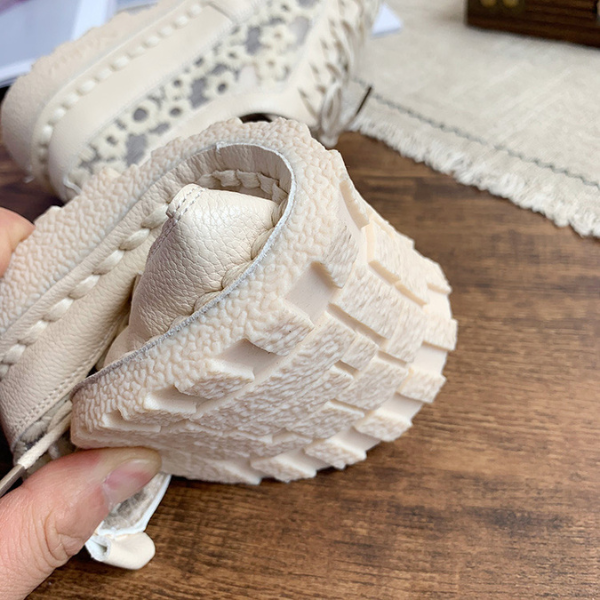 【２color】フラワーエンブロイダリーレトロシューズ　AU-131