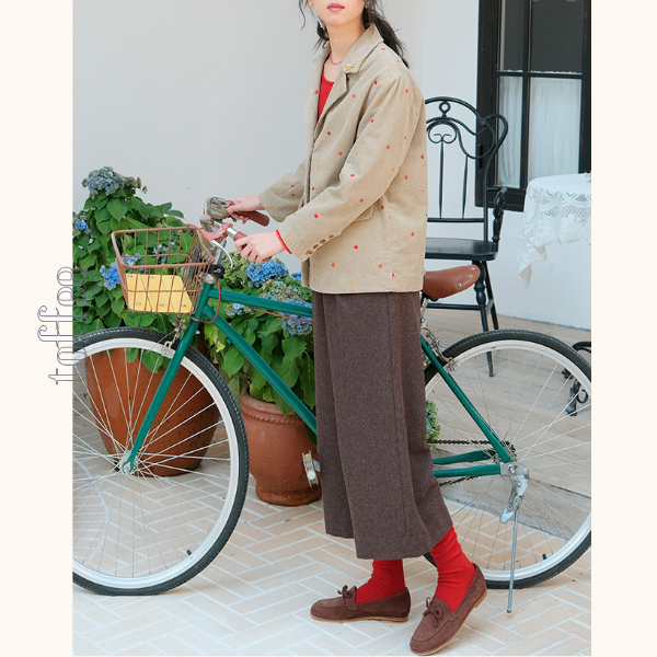 小花刺繍コーデュロイテーラードジャケット　《Z00708》