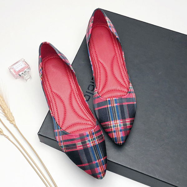 【３color】ポインテッドトゥチェッカーパンプス AU-316