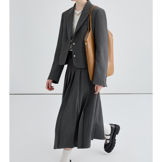 ショートスーツジャケット＆ミドル丈プリーツスカートのセットアップ Z00134