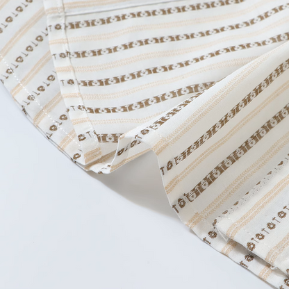 カラフル猫ちゃん刺繍入りショートスリーブシャツ《Z00909》