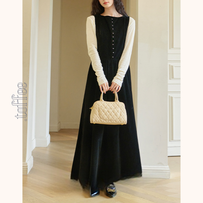 ブラックAラインロングワンピース　Z00569