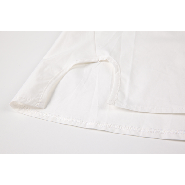 フラワーモチーフ付きフロントカッティングシャツ X-312