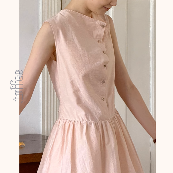 アシンメントリックノースリーブワンピース《Z01020》