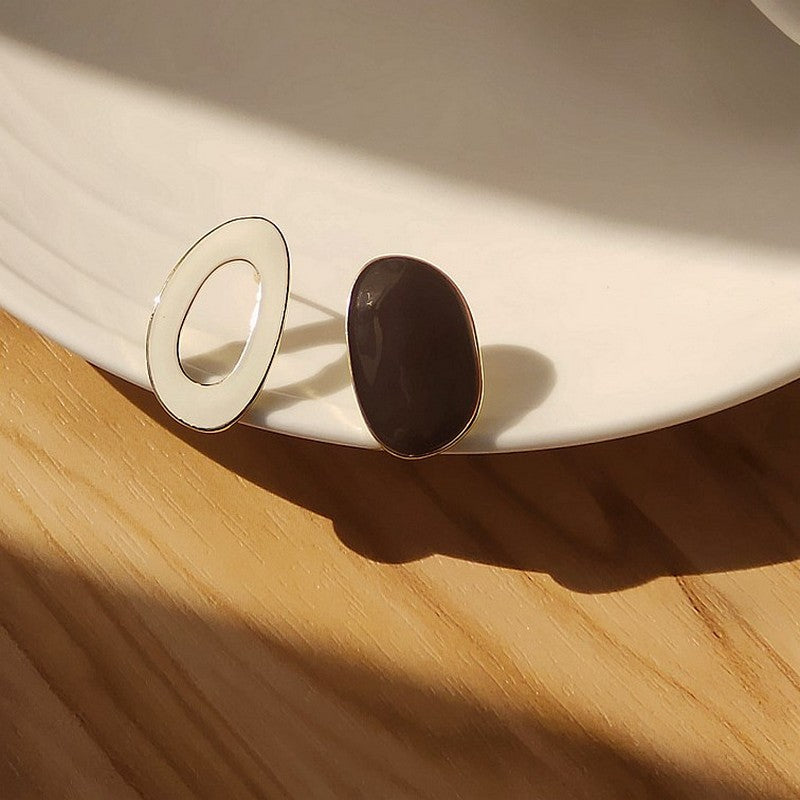 手書きのような輪っかと円のピアス  ac0004