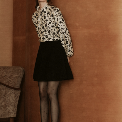 スタンドカラーブラックローズレースブラウス X-470