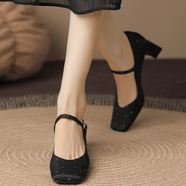 【2color】スクエアトゥチャンキーヒールドットパンプス X-536