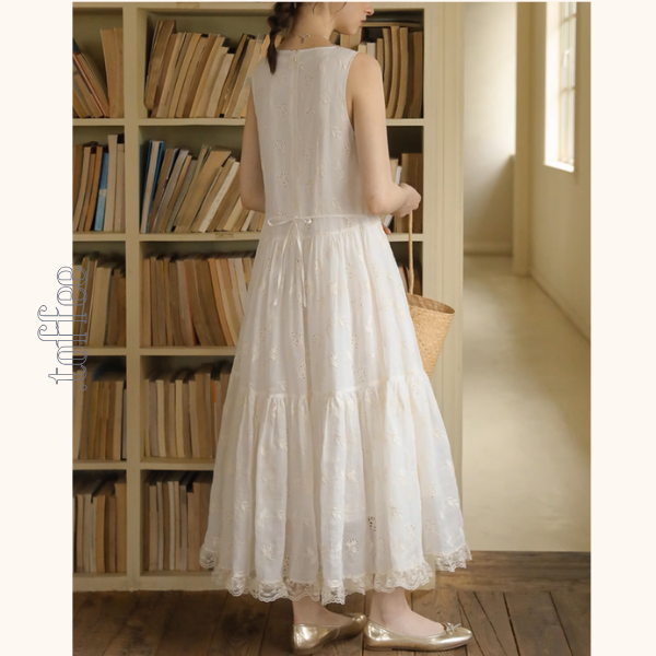 レース＆アイレット刺繍ロングティアードワンピース《Z00888》