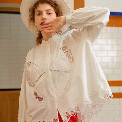 【2color】蝶々モチーフ刺繍デザインブラウス C0129