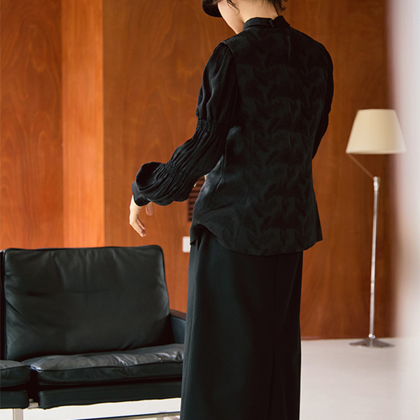 ダマスク柄織りミディアムジレ　《Z00812》