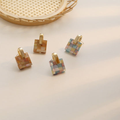 カラーラティスシェルピアス　《ac0005》