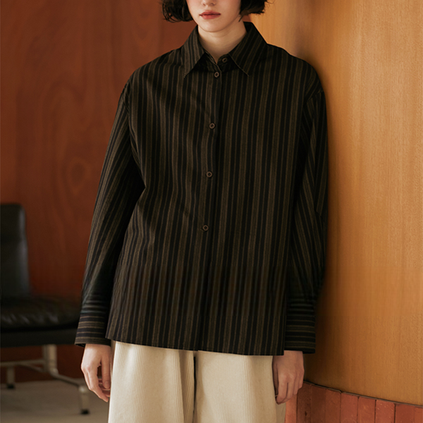 ストライプポロカラールーズシャツ　《Z00813》