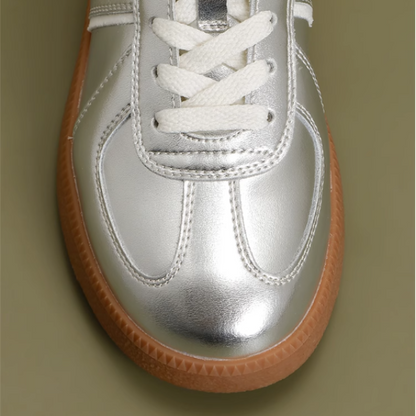 カジュアルシルバースニーカー X-254