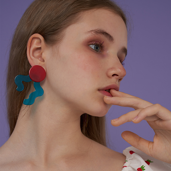 【3color】【2pattern】アーティスティックリボンモチーフイヤーアクセサリー　《Z00799》