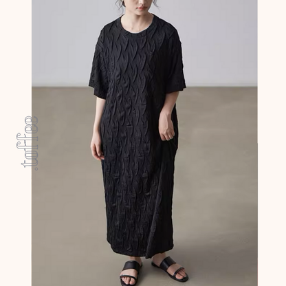 ラウンドネックロングブラックワンピース《Z00996》