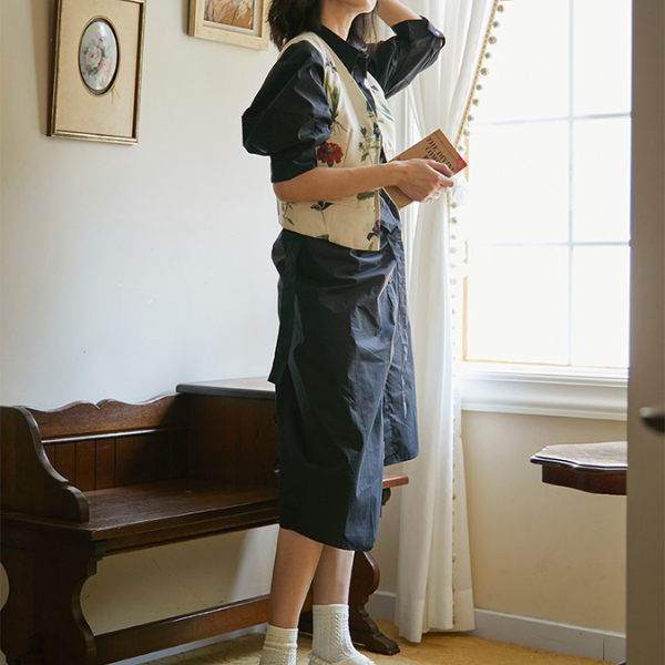 フラワープリントショートベストジャケット　AU-242