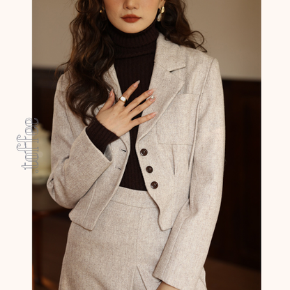 ショートテーラードジャケット＆ロングプリーツスカート セットアップ　《Z00773》