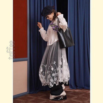 純白の夢幻：芸術的な刺繍レースのワンピース 《C0196》