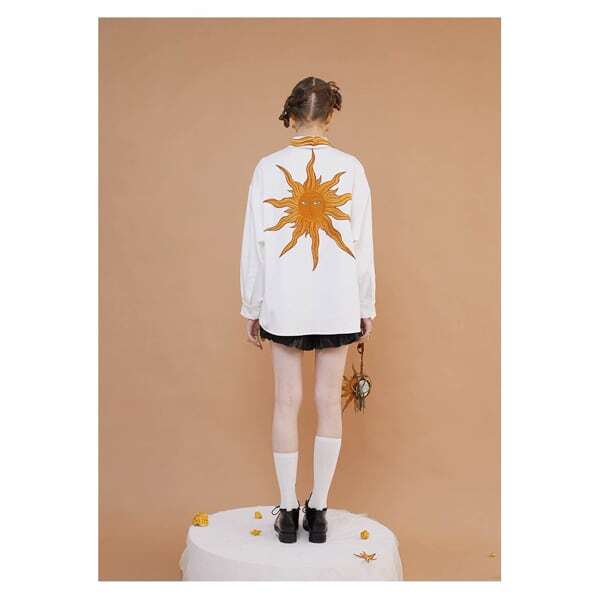 【2color】太陽刺繍シャツブラウス C0079