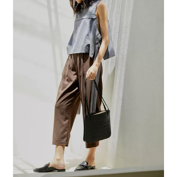 エッジボタンステッチクロップドパンツ w-013