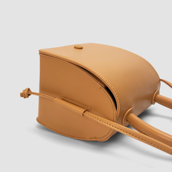 【4color】スクエアボックス2wayバッグ　AU-042