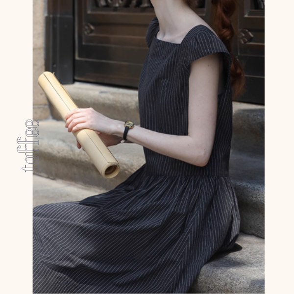 スクエアカラーストライプワンピース《Z01025》