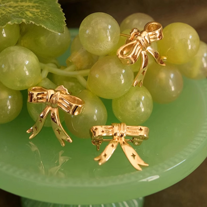 【set】星空リボンモチーフゴールドイヤーアクセサリー＆ブローチ　《Z00710》