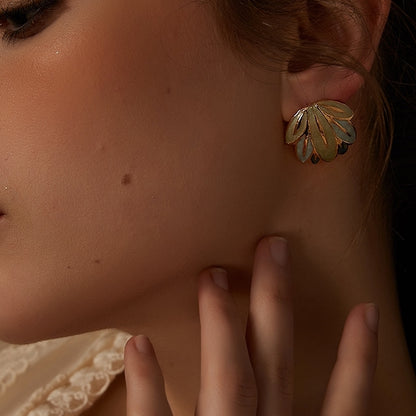 リーフデザインのイアリング  sp0149