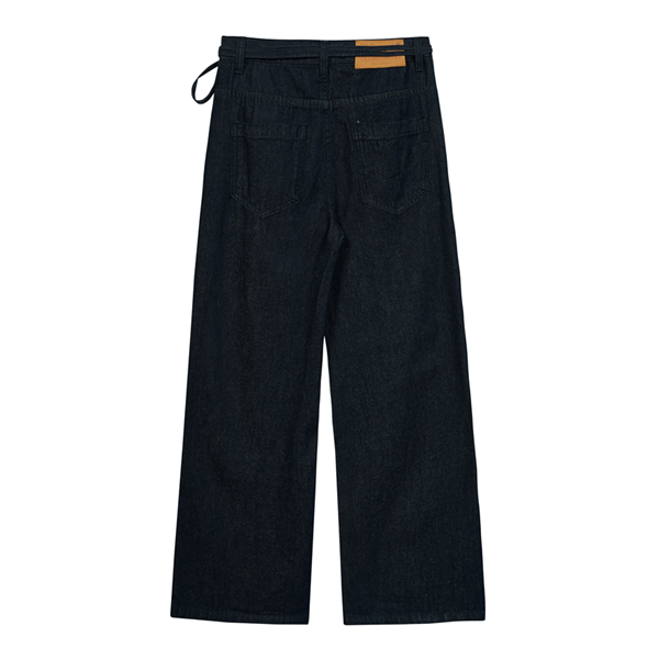 ストラップ付きハイウエストデニムパンツ　Z00555