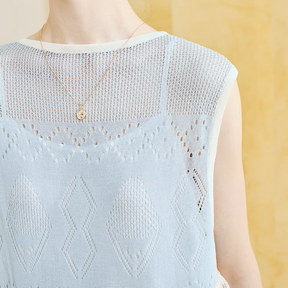 タッセル装飾ノースリーブトップ《Z00965》