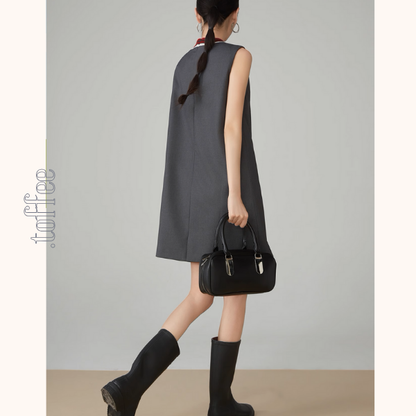 ノースリーブAラインフロントボタンワンピース《Z00921》