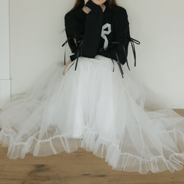 ラウンドネックリボンスウェットシャツ Z00138