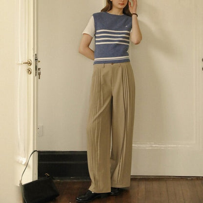 プリーツ入りストレートルーズパンツ Z00382