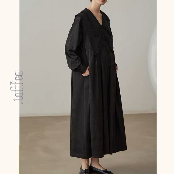 レイヤードドールカラーブラックジャガードワンピース《Z01000》