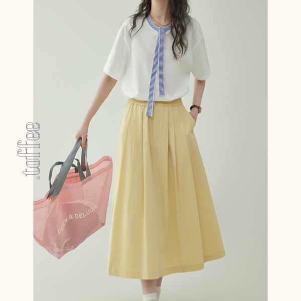 ブルーストライプタイ付きドロップショルダートップ　Z00462