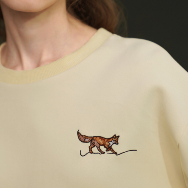 【２color】フォックス刺しゅうのバッグスリーブトップス AU-463