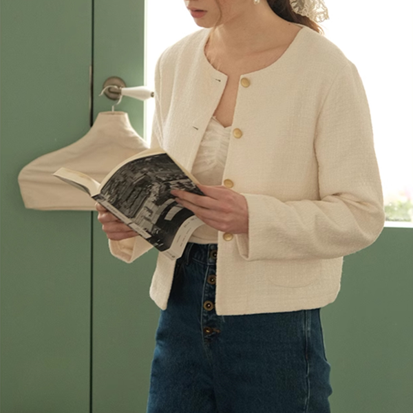 ラウンドネックツイードショートジャケット　Z00622